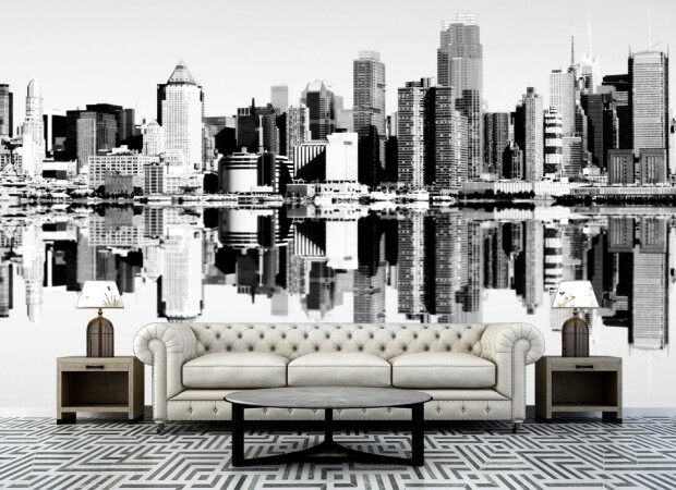 город в отражении