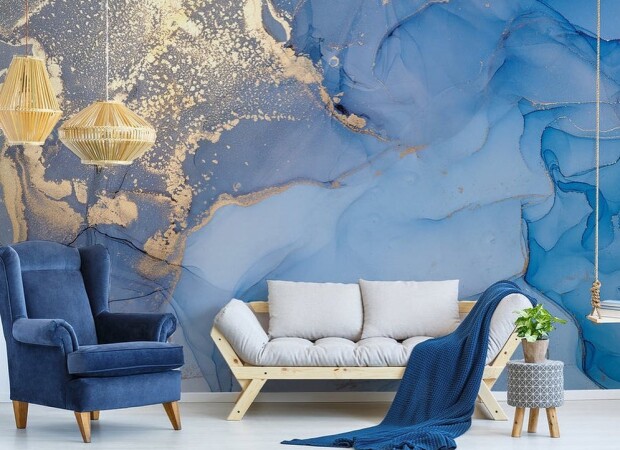 синій флюїд із золотом