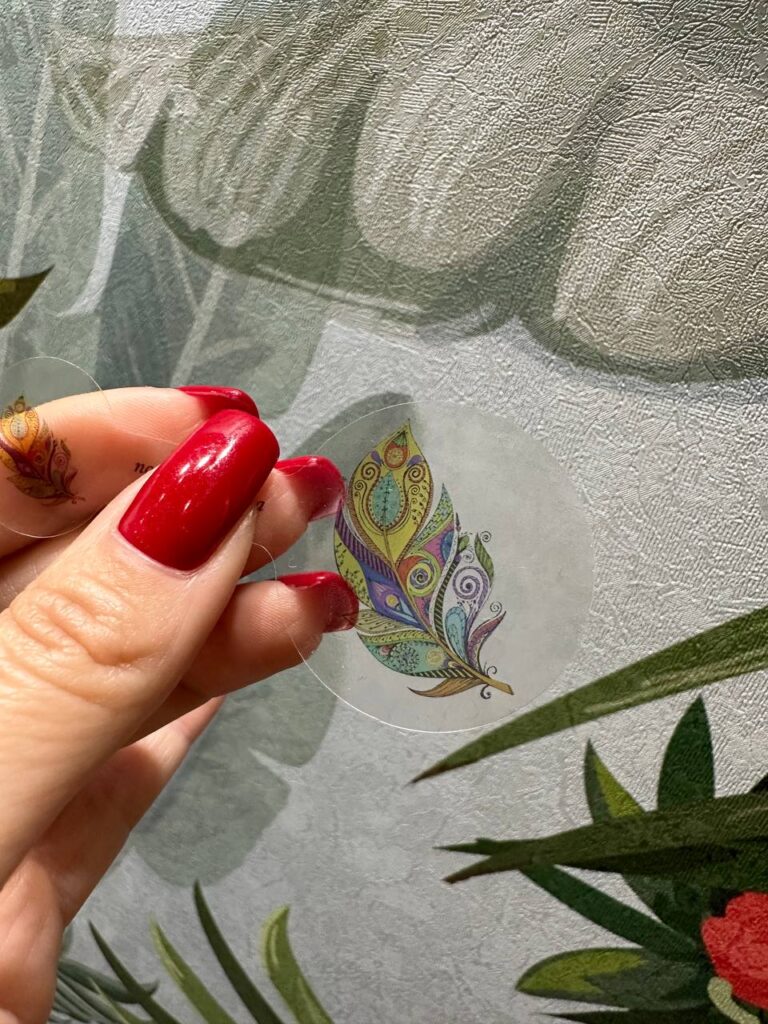 Печать рулонных наклеек в Одессе